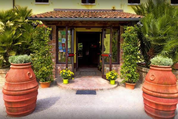 Hotel Antico Casale Vigarano Mainarda エクステリア 写真